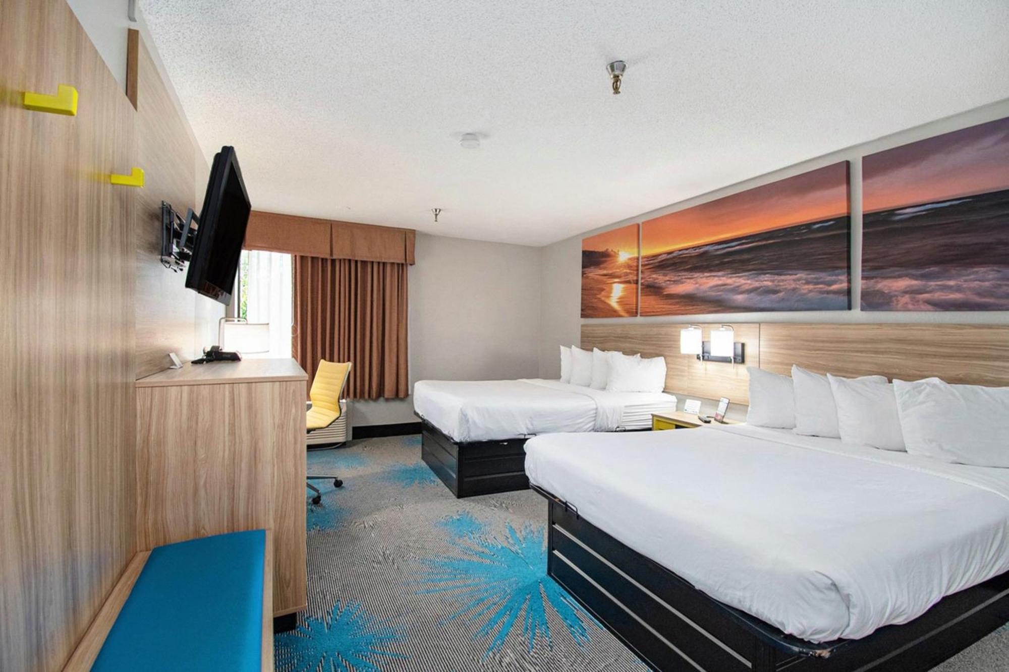 2 Queen Beds, Mobility Accessible Room, Roll-In shower, Non-Smoking,1698031331:JPEG